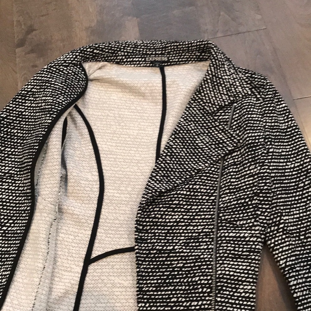 Jacket - Picture 3 of 3